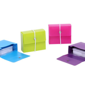 M&M       Karteikartenbox mit Gummi   A8 66090380  ass. 4 Farben          5x6.9cm