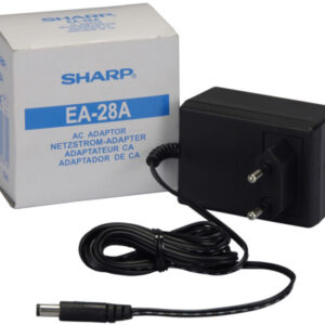SHARP     Netzadaper 5EU       Rechner druckend
