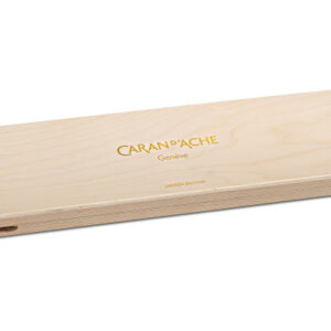 CARAN D'A Wachsmalkreide Neocolor II 7500.950  Holzkoffer 50 Jahre   50 Stück