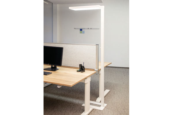 MAUL Stehleuchte MAULjura 8257102 dimmbar, weiss – Bild 2